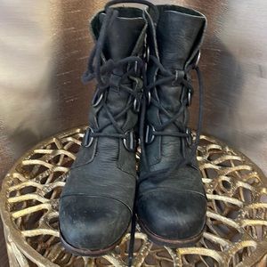 Sorel Joan of Arc Wedge boots